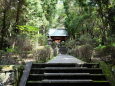日本寺の参道と仁王門