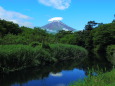 清流と富士山