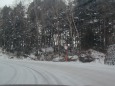 初雪の峠道