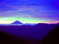 荒川小屋からの夜明の富士山・2