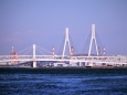 つばさ橋と横浜火力発電所