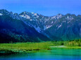 春の大正池と穂高岳～1983年