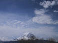 薄くなった富士山の雪