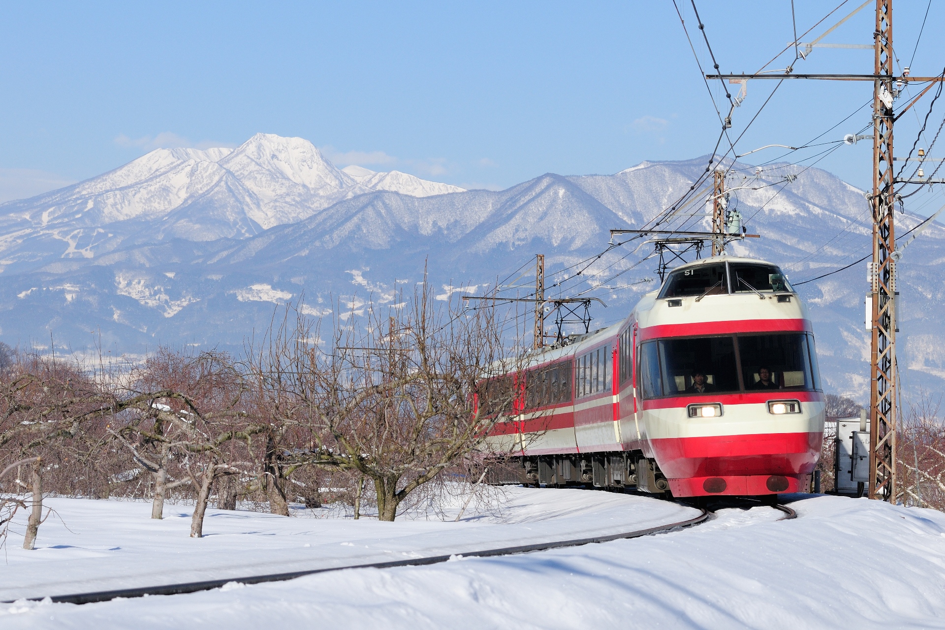 鉄道 電車 雪の中を行く長電 ゆけむり 壁紙19x1280 壁紙館