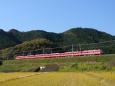 山間を行く東武1800系