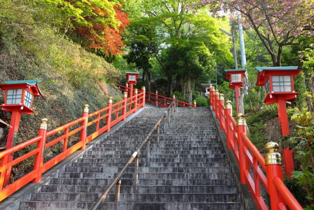 足利織姫神社の石段