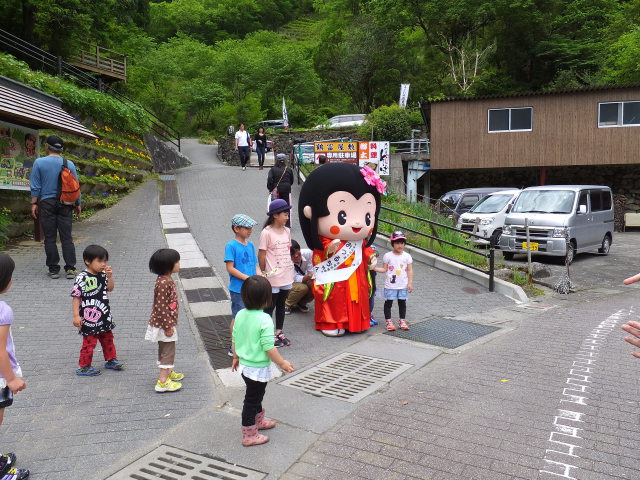 お姫様伝説の村で