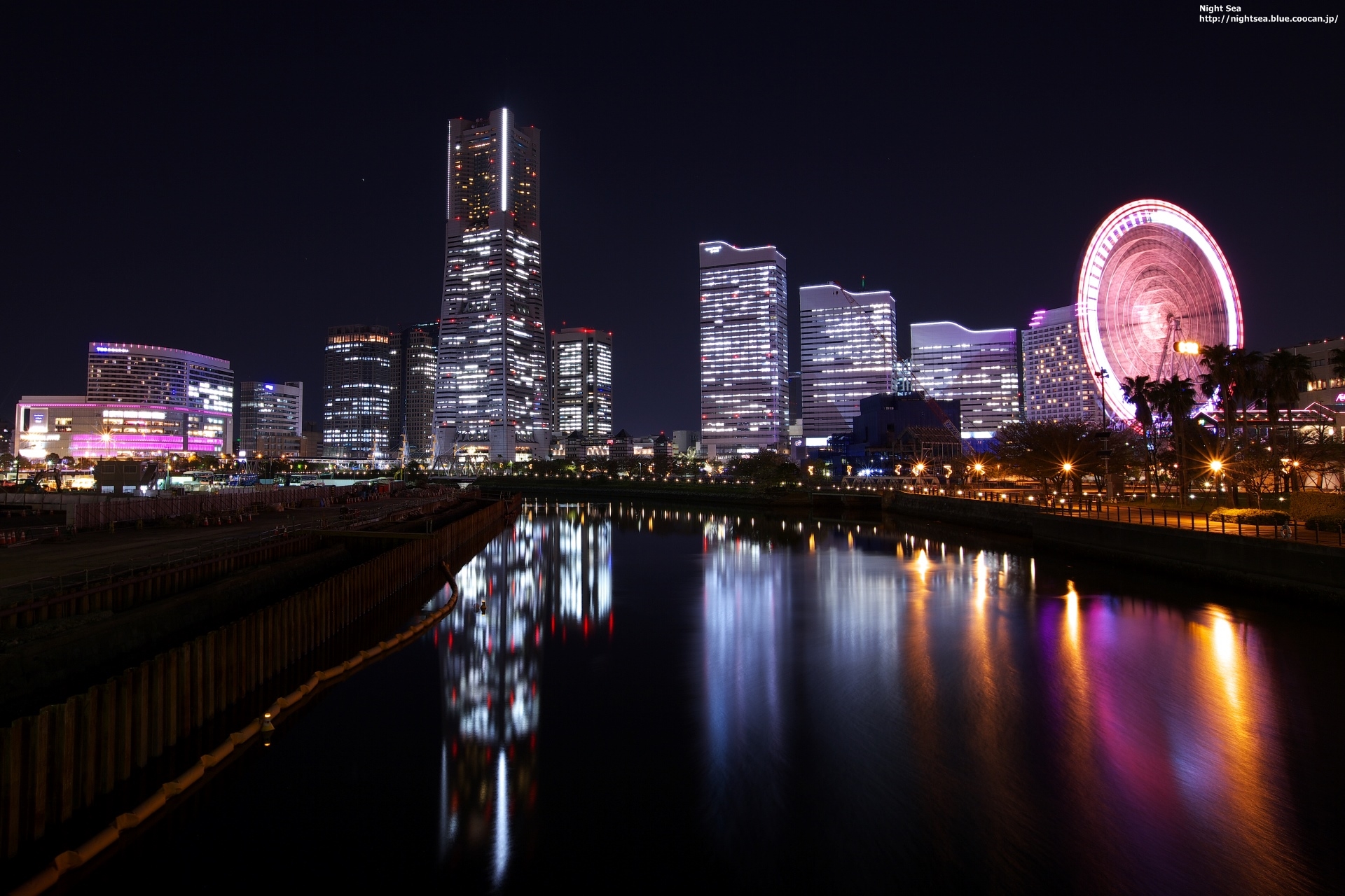 夜景 花火 イルミ 横浜の夜 壁紙19x1280 壁紙館