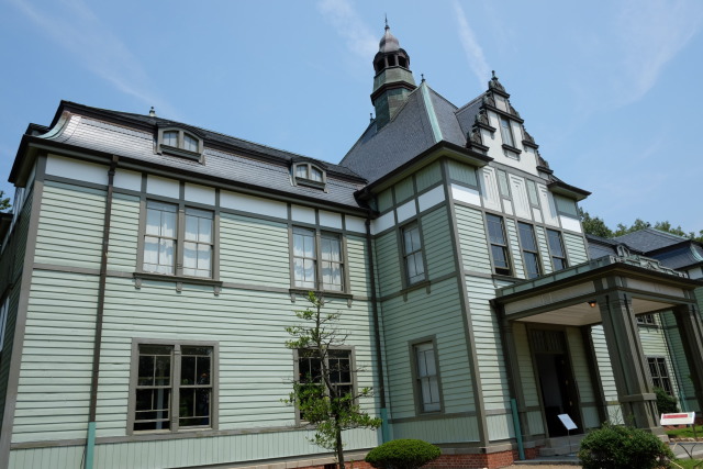 北里研究所本館・医学館