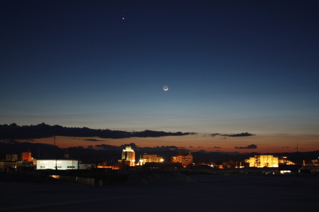 宵の明星 新庄市の冬空