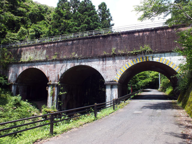 湯の洞谷水路橋