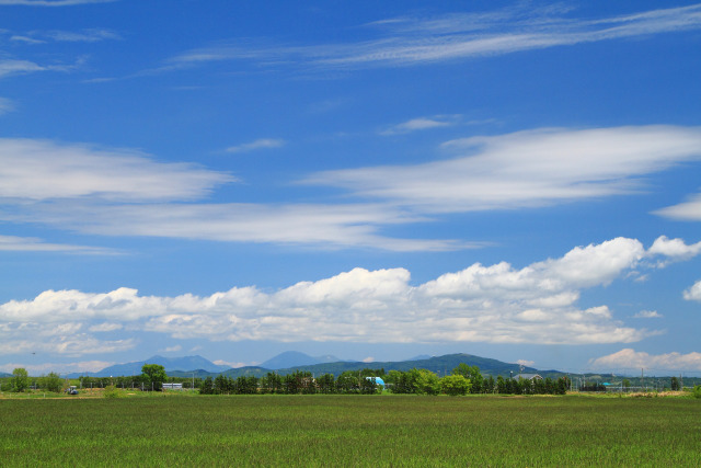 北の大空と大地～石狩平野