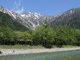 穂高連峰と梓川