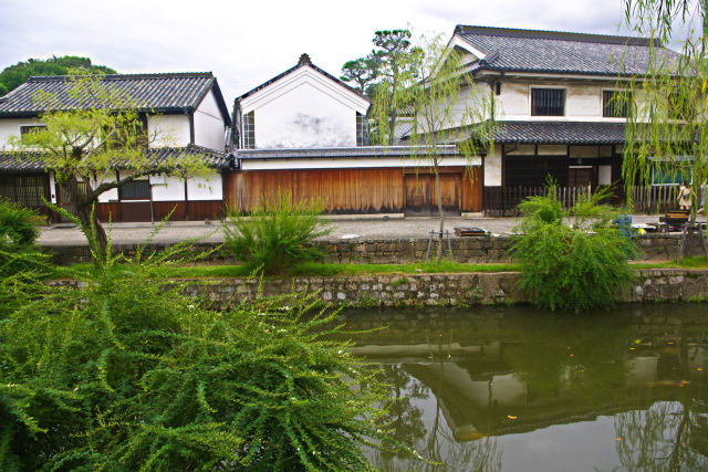 倉敷美観地区・倉敷川沿いの風景