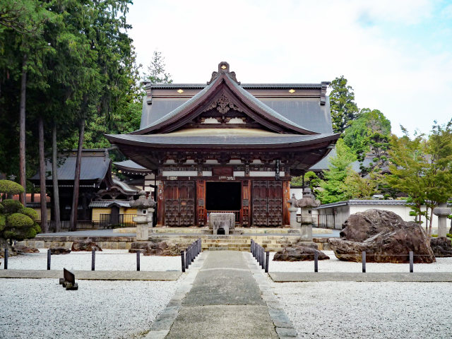 恵林寺開山堂