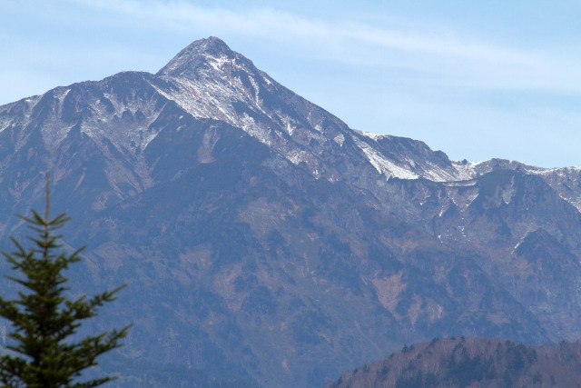 平湯ICよりの焼岳