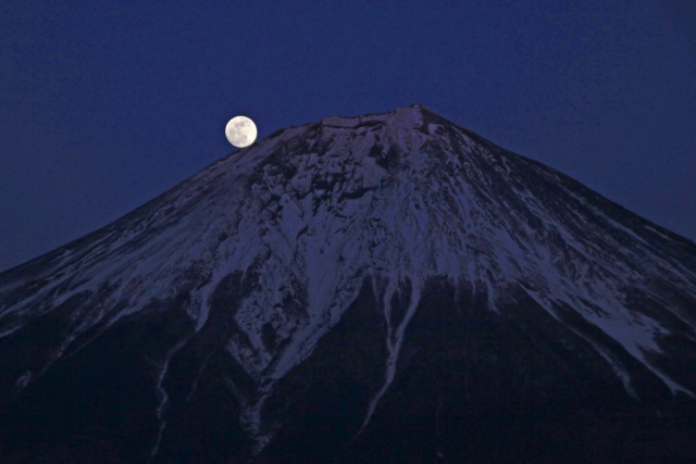 昇月残照(富士山)