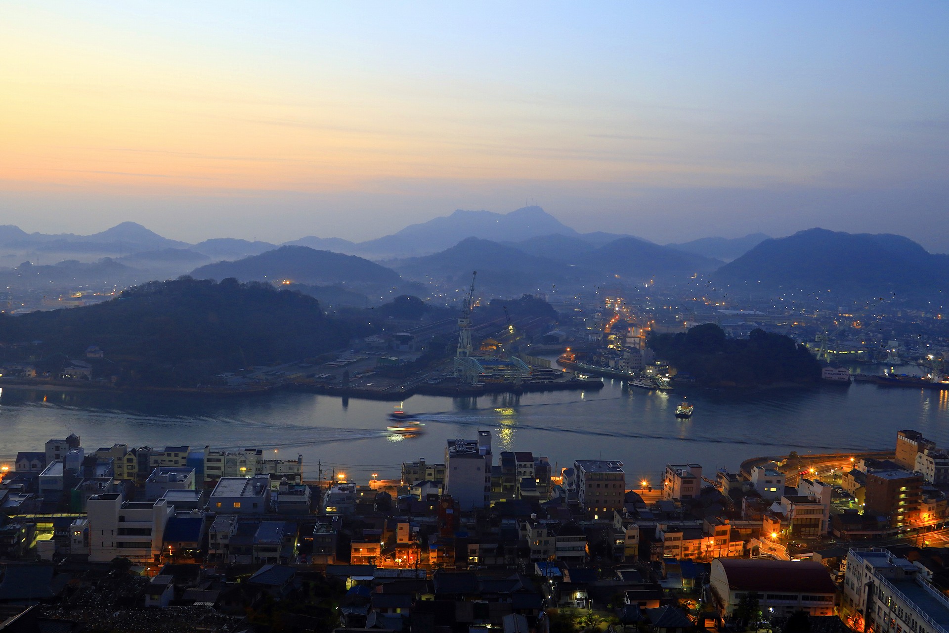 日本の風景 尾道水道の夜明け 壁紙19x1280 壁紙館