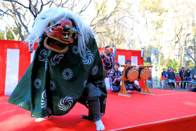 祝賀 獅子舞と貫井囃子