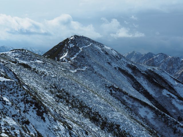 爺ヶ岳稜線