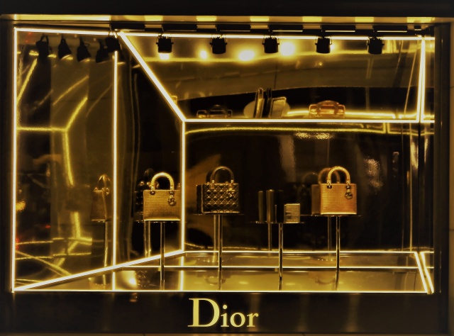 Dior