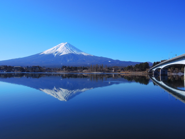 河口湖からの富士山