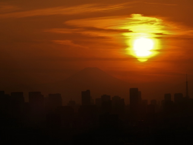 落日と富士山