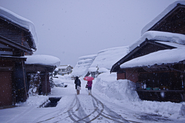 雪の白川郷