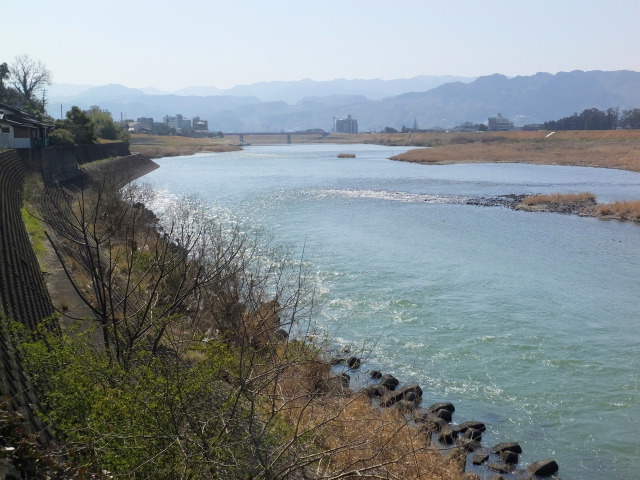 春めいてきた筑後川