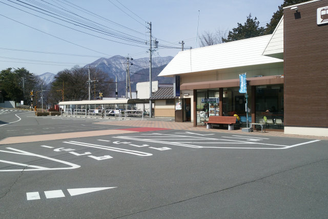 波田駅の風景