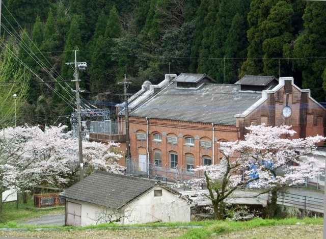 明治40年完成、現役の水力発電所