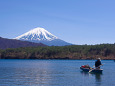 春の西湖から