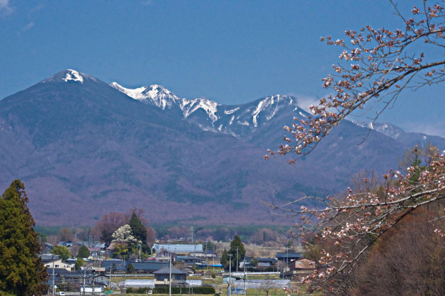 残雪の八ヶ岳連峰