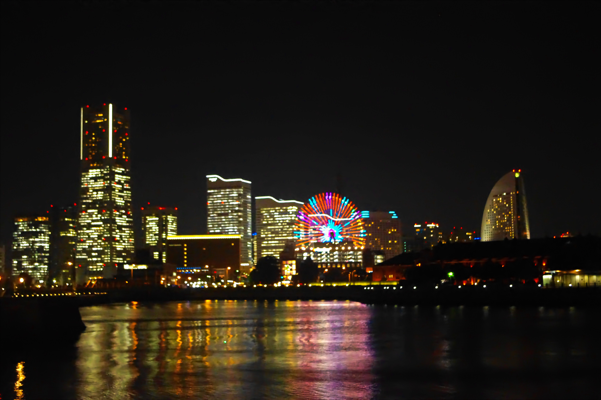 夜景 花火 イルミ みなとみらい夜景 壁紙19x1280 壁紙館