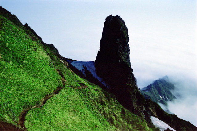 利尻山、ローソク岩