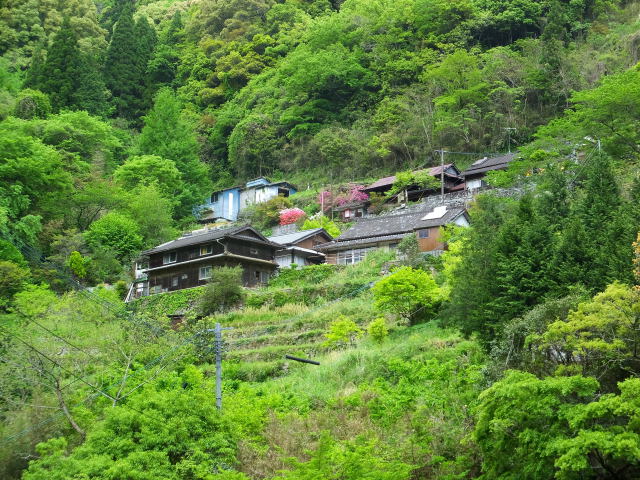 奥山に散在する集落