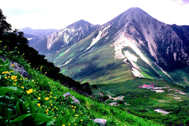 三俣山荘と鷲羽岳・2