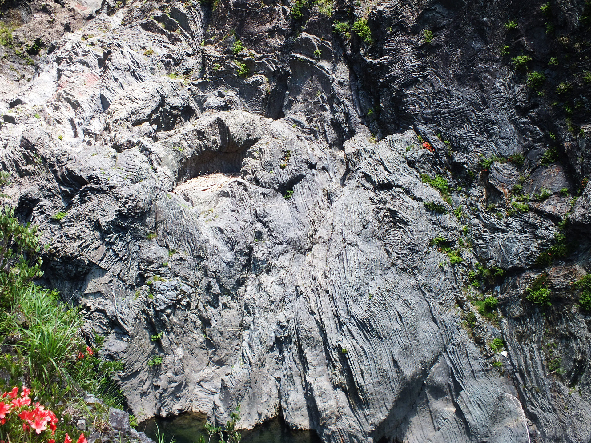 日本の風景 飛水峡の岩肌 壁紙19x1440 壁紙館