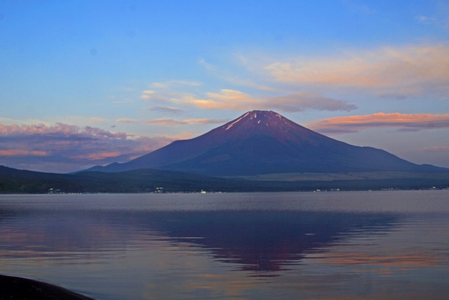 山中湖の朝