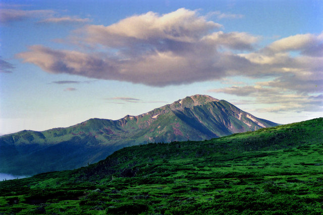 朝の黒部五郎岳