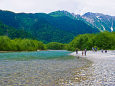 上高地の夏・梓川河川敷から