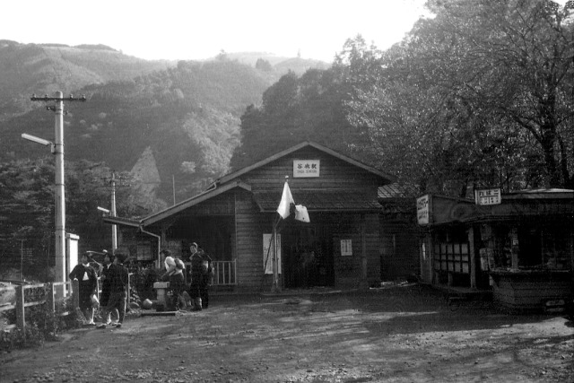 御殿場線谷峨駅