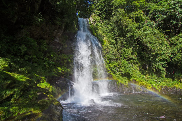 尾ノ島の滝