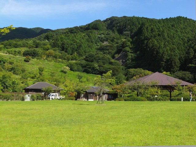 山の公園