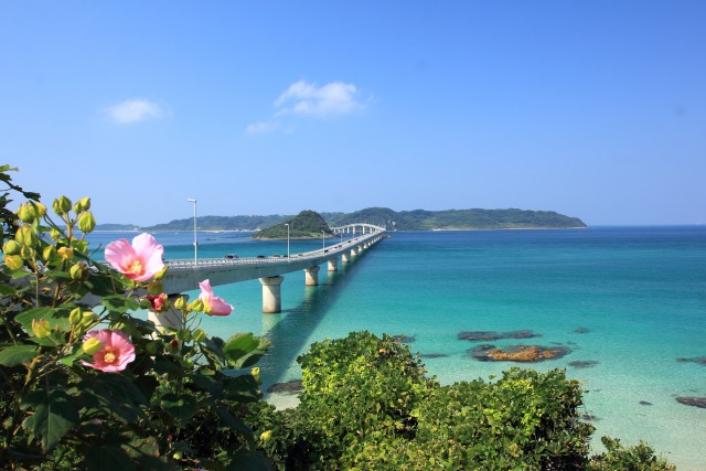 角島に架かる大橋