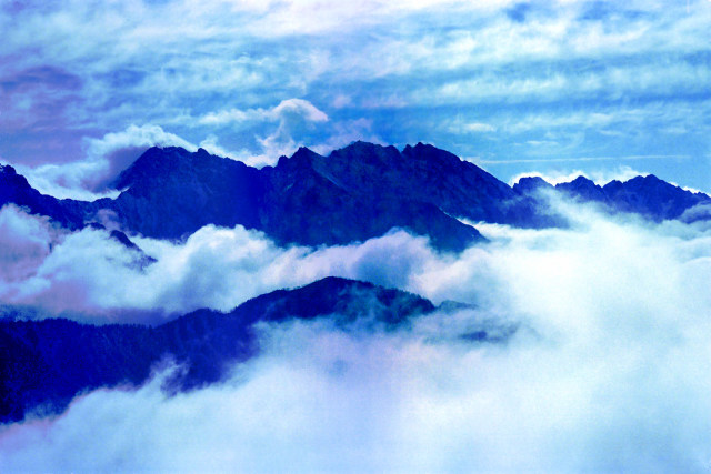 雲の中の穂高