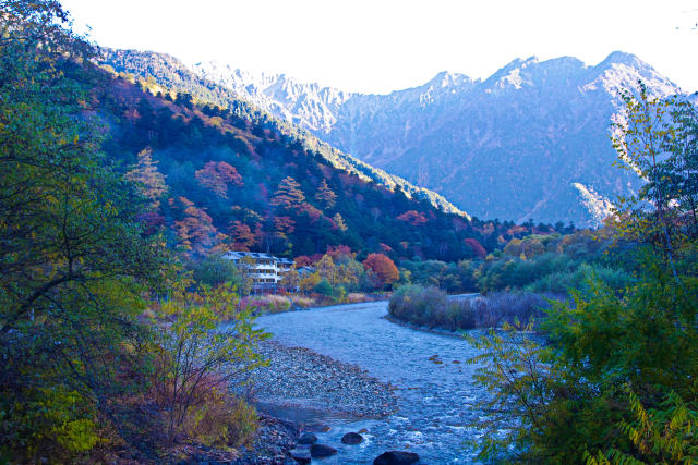 早朝の上高地 田代橋から