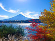 富士山と紅葉