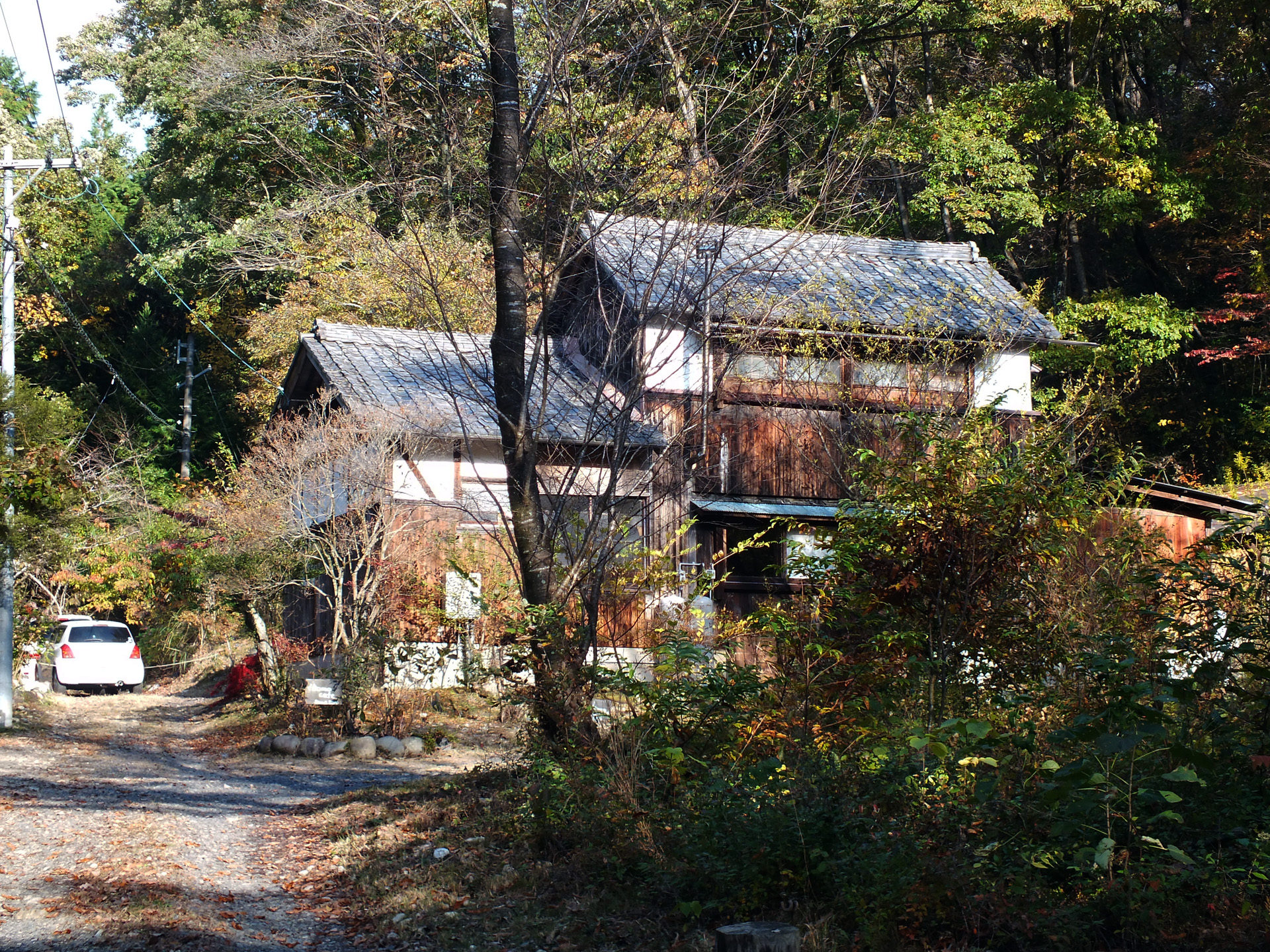 日本の風景 森の中の喫茶店 壁紙19x1440 壁紙館