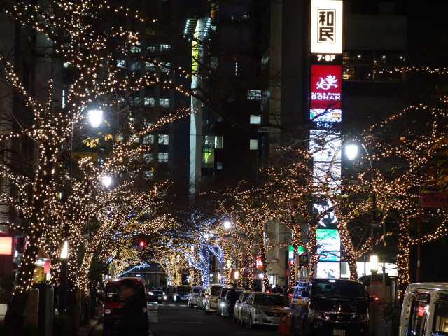 日本橋桜通りのイルミ